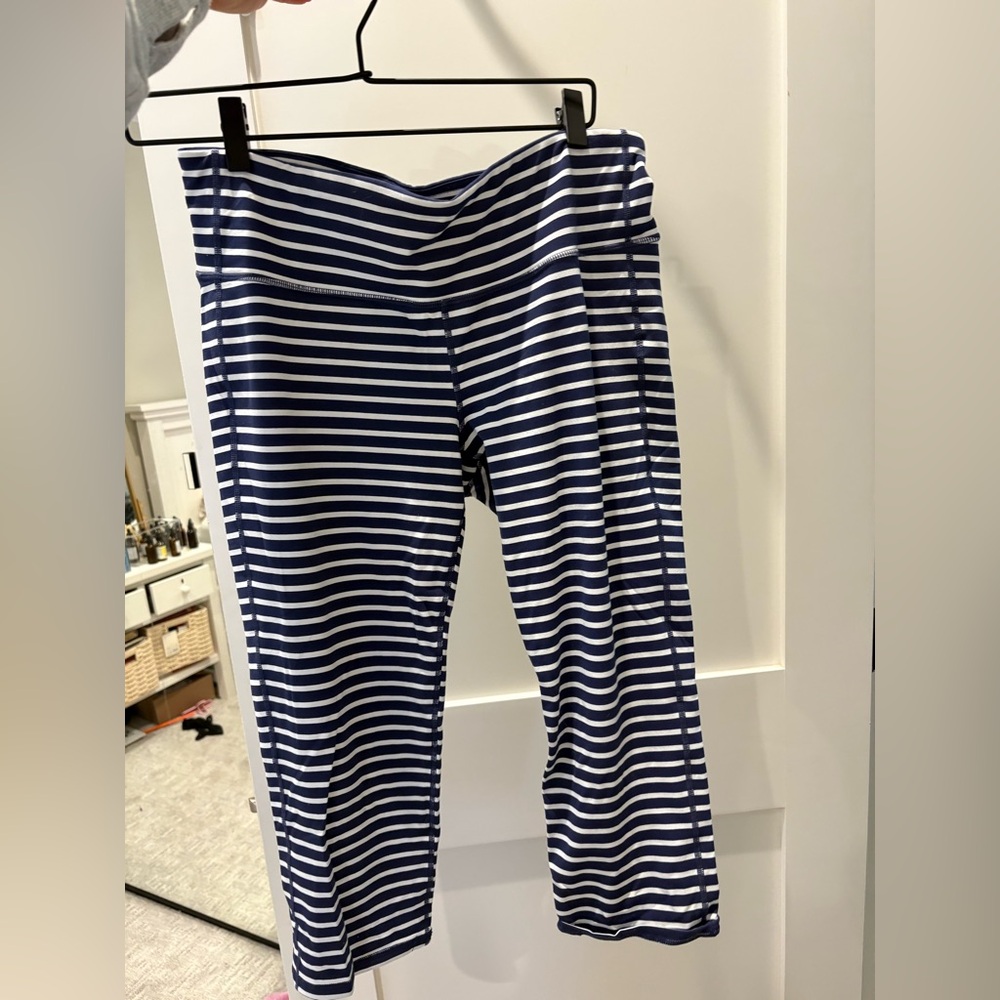 Athleta cropped navy and White Striped Leggings